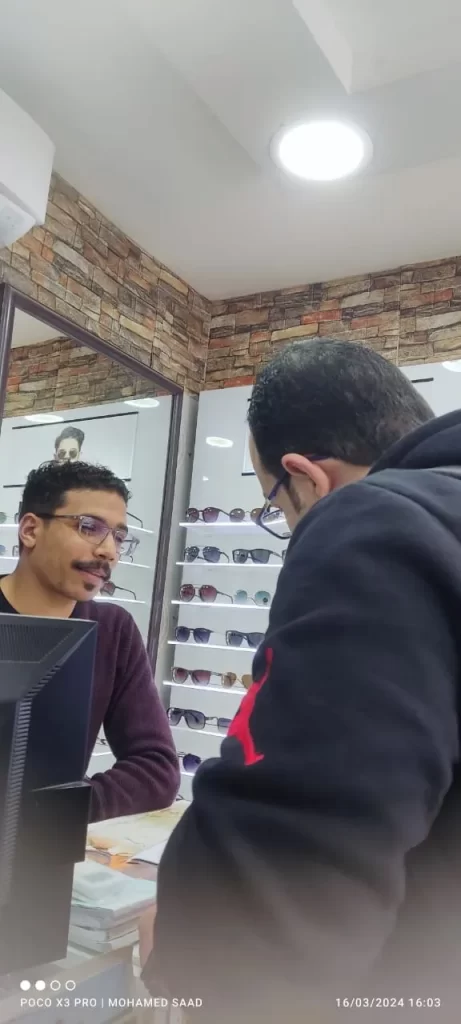بحوث تسويق سوق النظارات